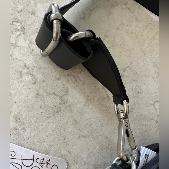 FREE PEOPLE MARBELLA CONVERTIBLE BELT BAG NWT - Picture 7 of 15